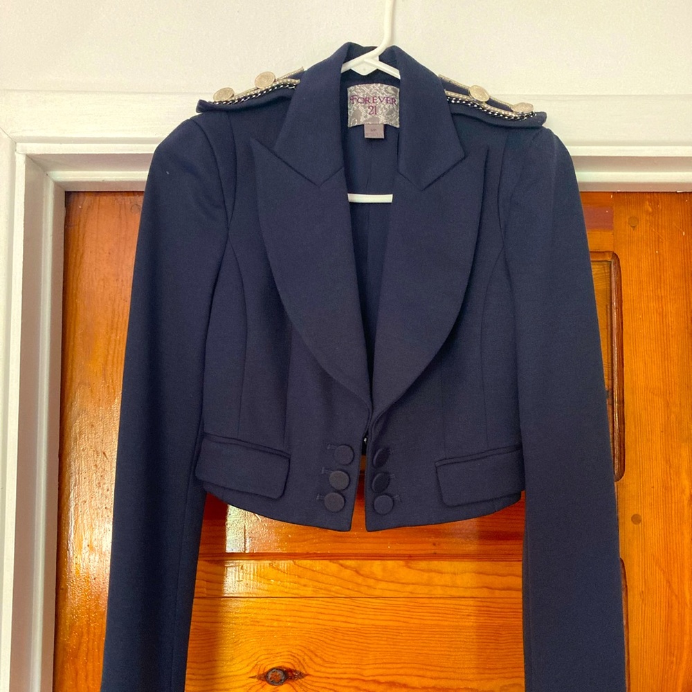 Cropped Shoulder Detail Blazer